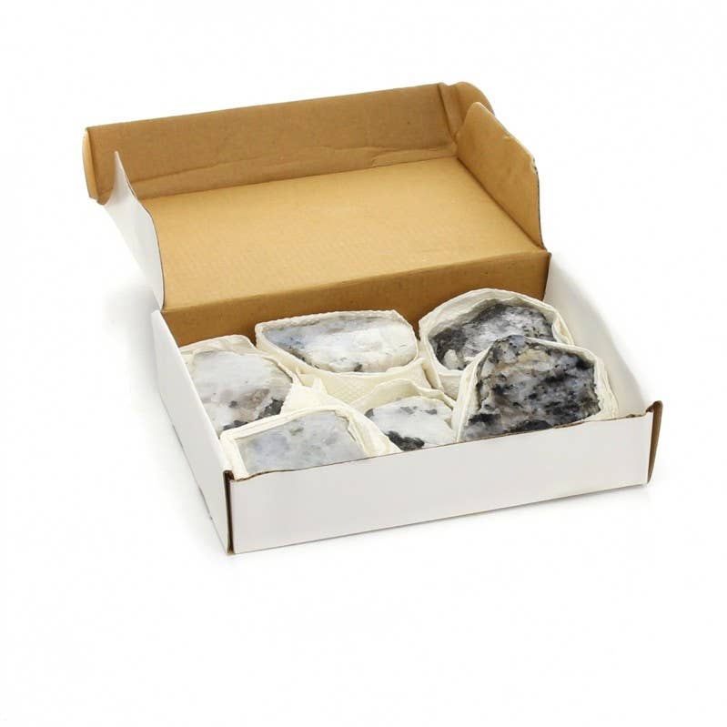 UniArt - Wholesale Spiritual Stone/Crystal - Semi-raw moonstone, 1-kilogram box1