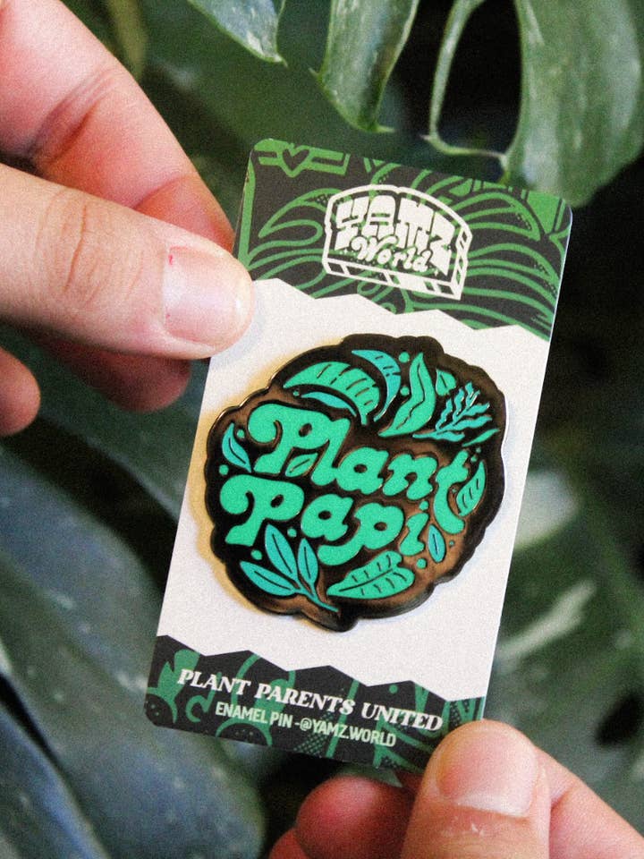 Plant Papi Emaille-Pin für den Großhandel von YAMZ: World of Color