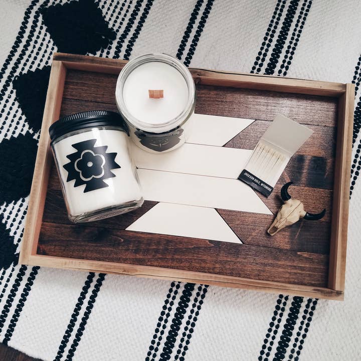 Vassoio Aztec bianco per la vendita all'ingrosso da parte di Infinite Abyss