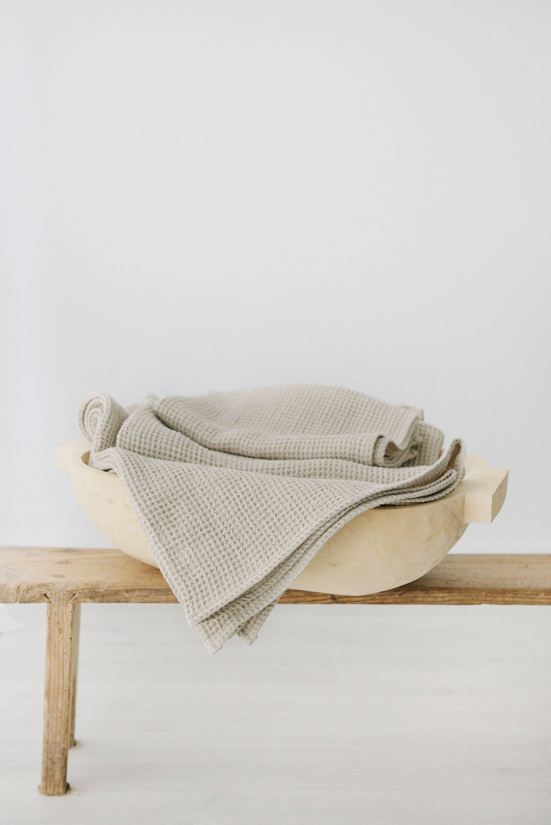 Lina Luxe - Wholesale Bath Towel - Honeycomb bath towel1