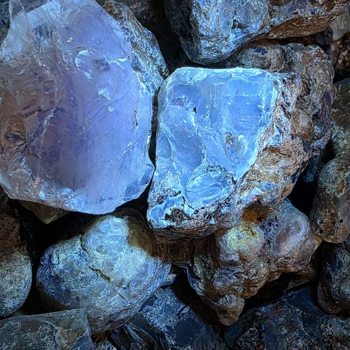 Distinction Crystals – wholesale Spiritual stone/crystal – African Sub Fossil Copal9