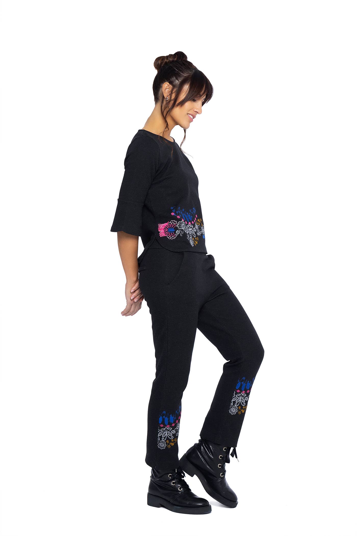 Mamatayoe - Venta al por mayor Pantalones - Mujer - Pantalón recto bordado. Pas de Deux Trousers S-XXL1