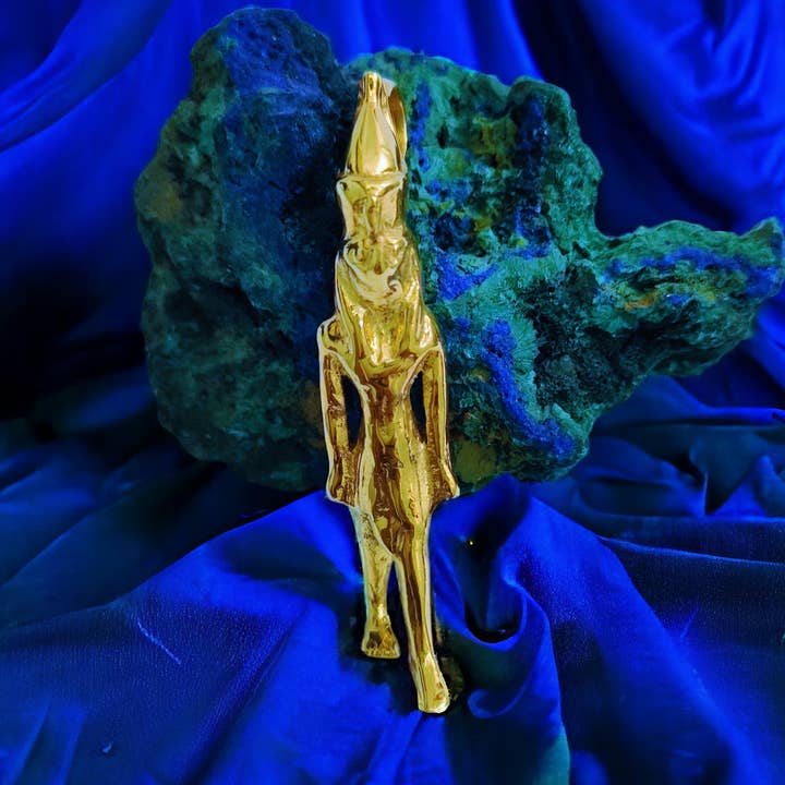 Ciondolo in oro con statua del dio Horus per la vendita all'ingrosso da parte di ALADDIN'S LAMP JEWELRY
