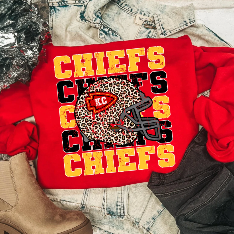 Southern Babe Wholesale - Wholesale Graphic Sweatshirt - Women's - RED CHIEFS STACKED HELMET SWEATSHIRT0