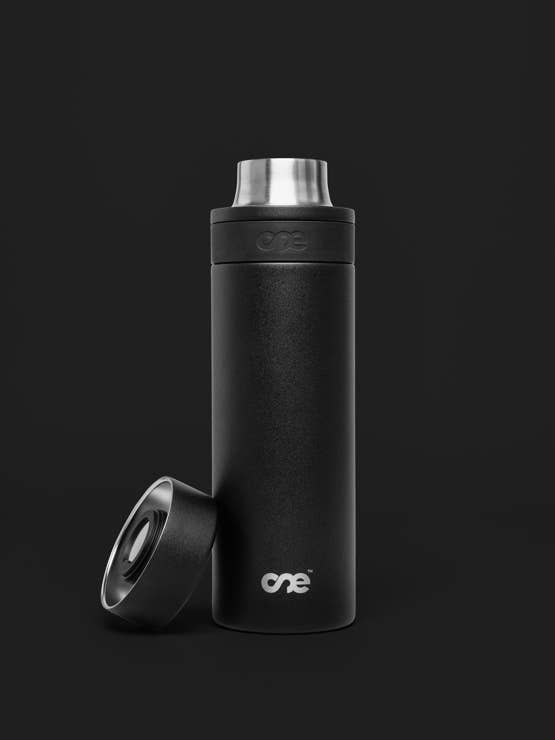 La seule bouteille pour la vente par The One Movement