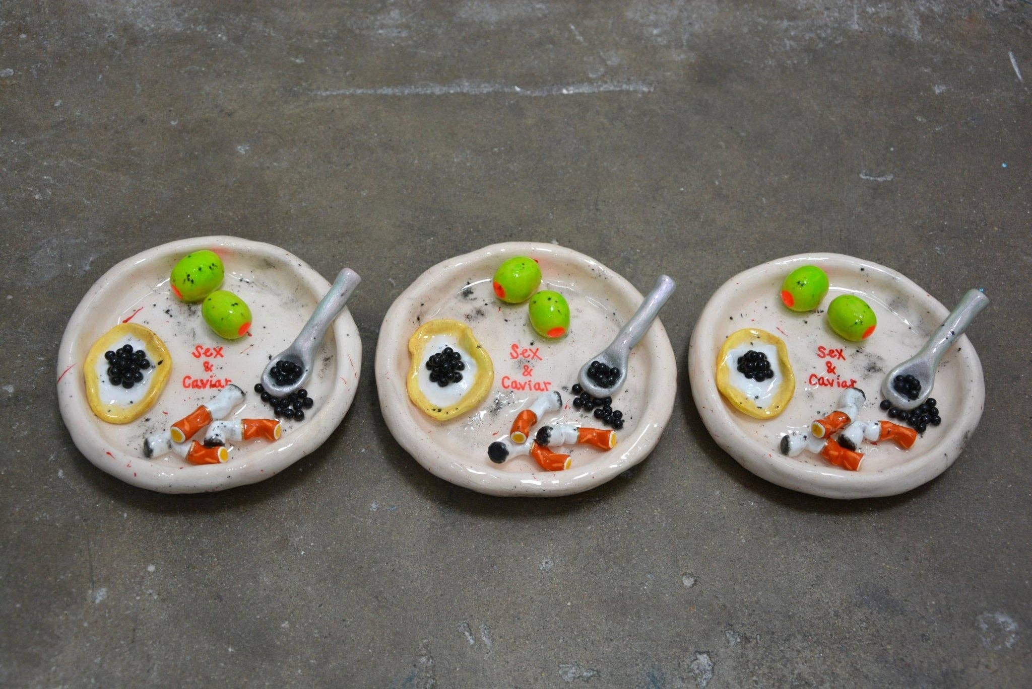 House of Savage - Wholesale Ashtray - SEX & CAVIAR TRAY1