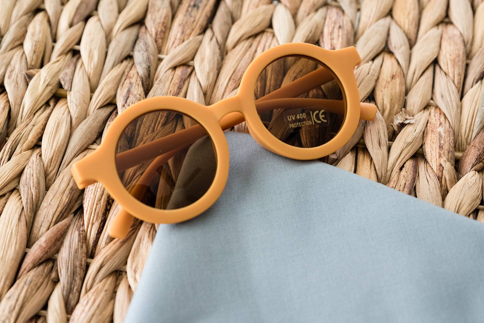 Babeehive Goods - Venta al por mayor Gafas de sol - Niños - Gafas de sol retro para niños y bebés16