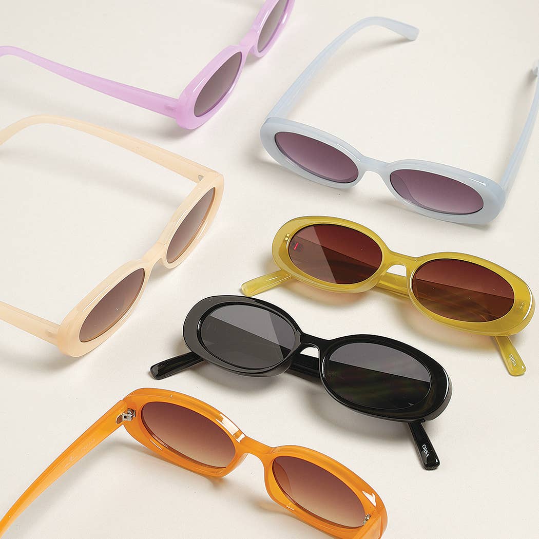 12 SURTIDOS Gafas de sol ovaladas clásicas para mujer de venta al por mayor en Faire7