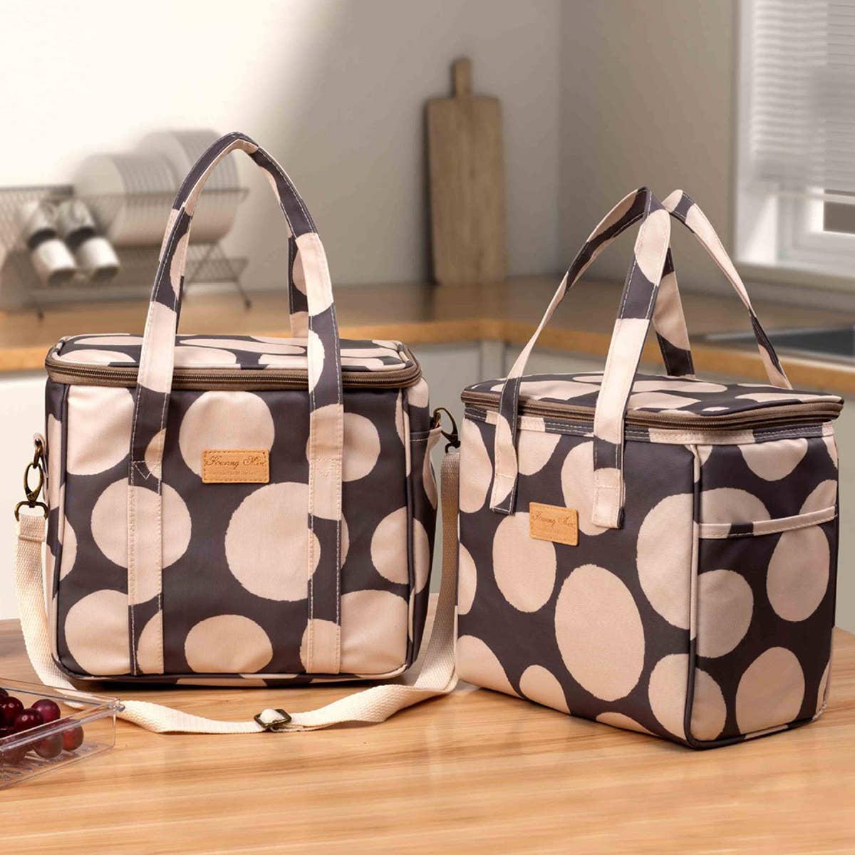 ACCITY - Wholesale Lunch Bag/Box - OUTDOOR MULTIFUNCTIONAL INSULATED HANDBAG BENTO BAG_CWAB17246