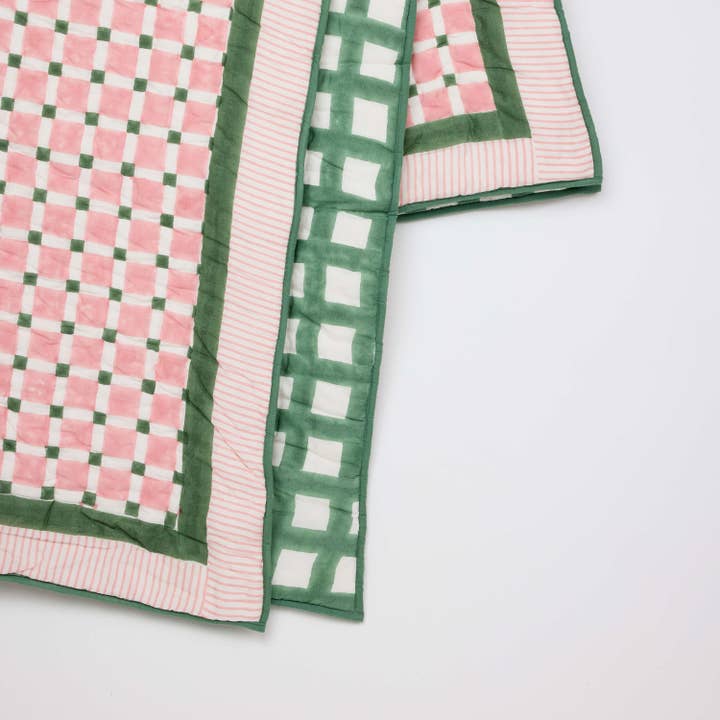 Craft Boat - Wholesale Quilt - BLOCK PRINTED QUILT - CHECKERBOARD PINK-GREEN