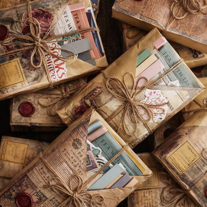 Ember & Elm Home Decor & More - Wholesale Gift Bag Set/Pack - Blind Date with a Book and Tea!6