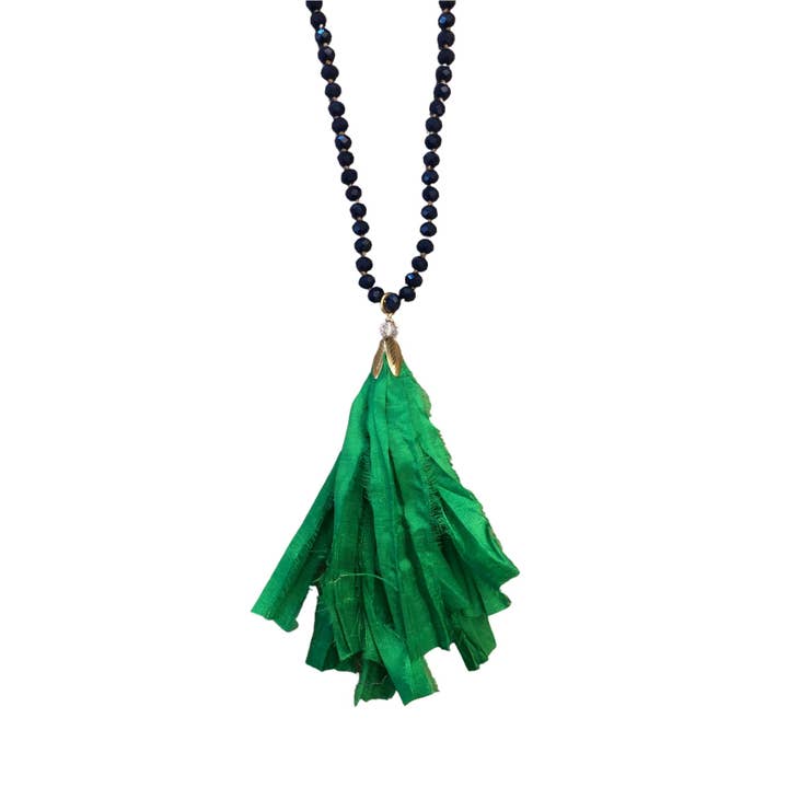 Jewelsies - Wholesale Pendant/charm necklace - Sari Tassel Necklaces1