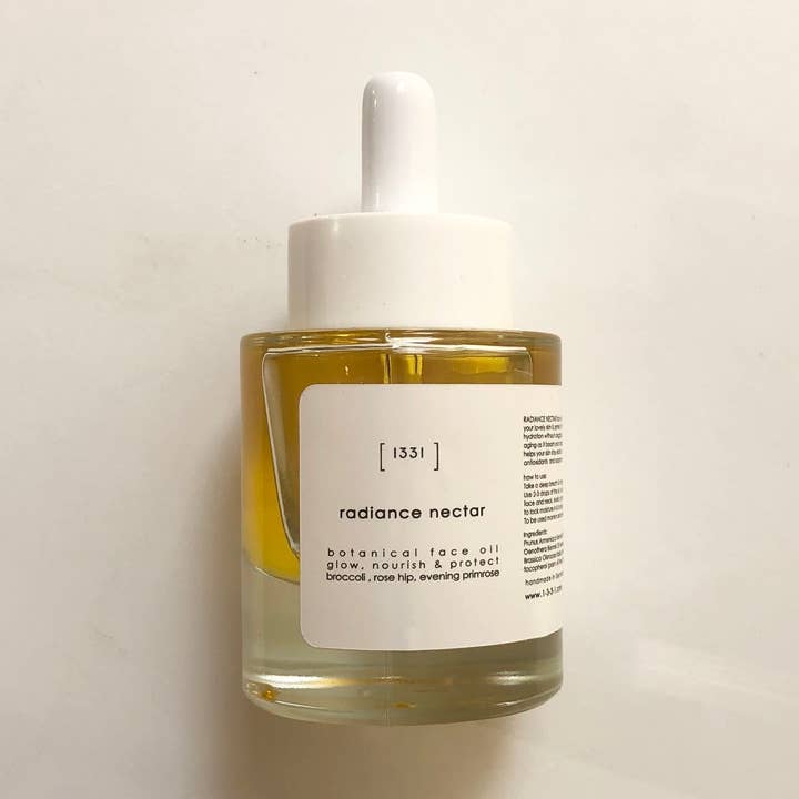 Radiance Nectar: aceite facial potenciador de brillo para venta al por mayor de 1331