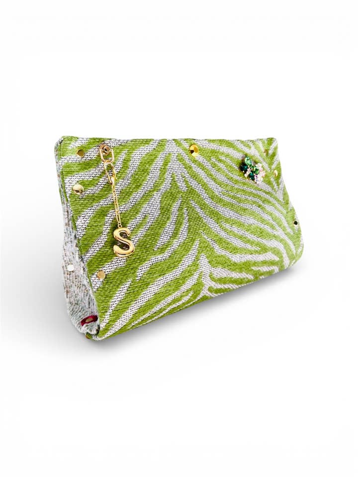 Pochette en chenille vert citron zébré pour la vente par Soderena Designs