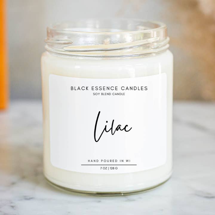 Bougie en pot parfumée à la lilas pour la vente par Black Essence Candles