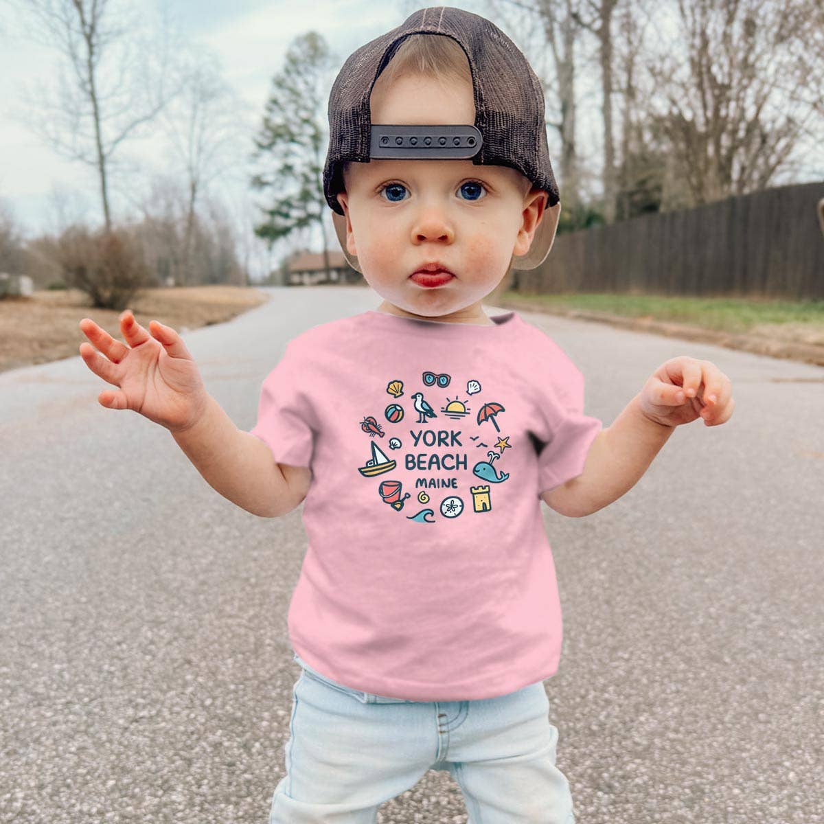 RetroPlanet - Wholesale T-Shirt - Kids - Maine Beach Doodles Icons Name Drop T-Shirt Toddler 2T-5/65