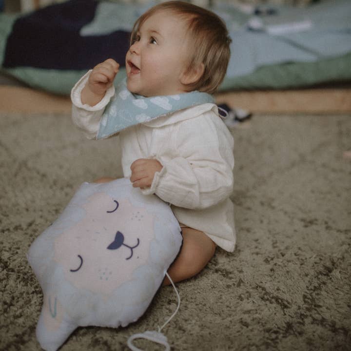 Carotte & Cie - Wholesale Bib - Baby - Mini bib clouds celadon blue1