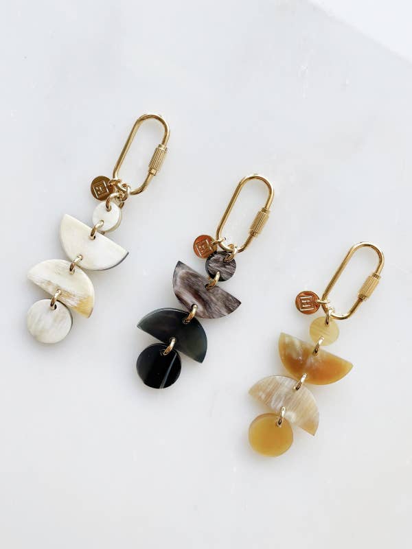 Charm de sac Ha Giang en corne de buffle pour la vente par Hathorway