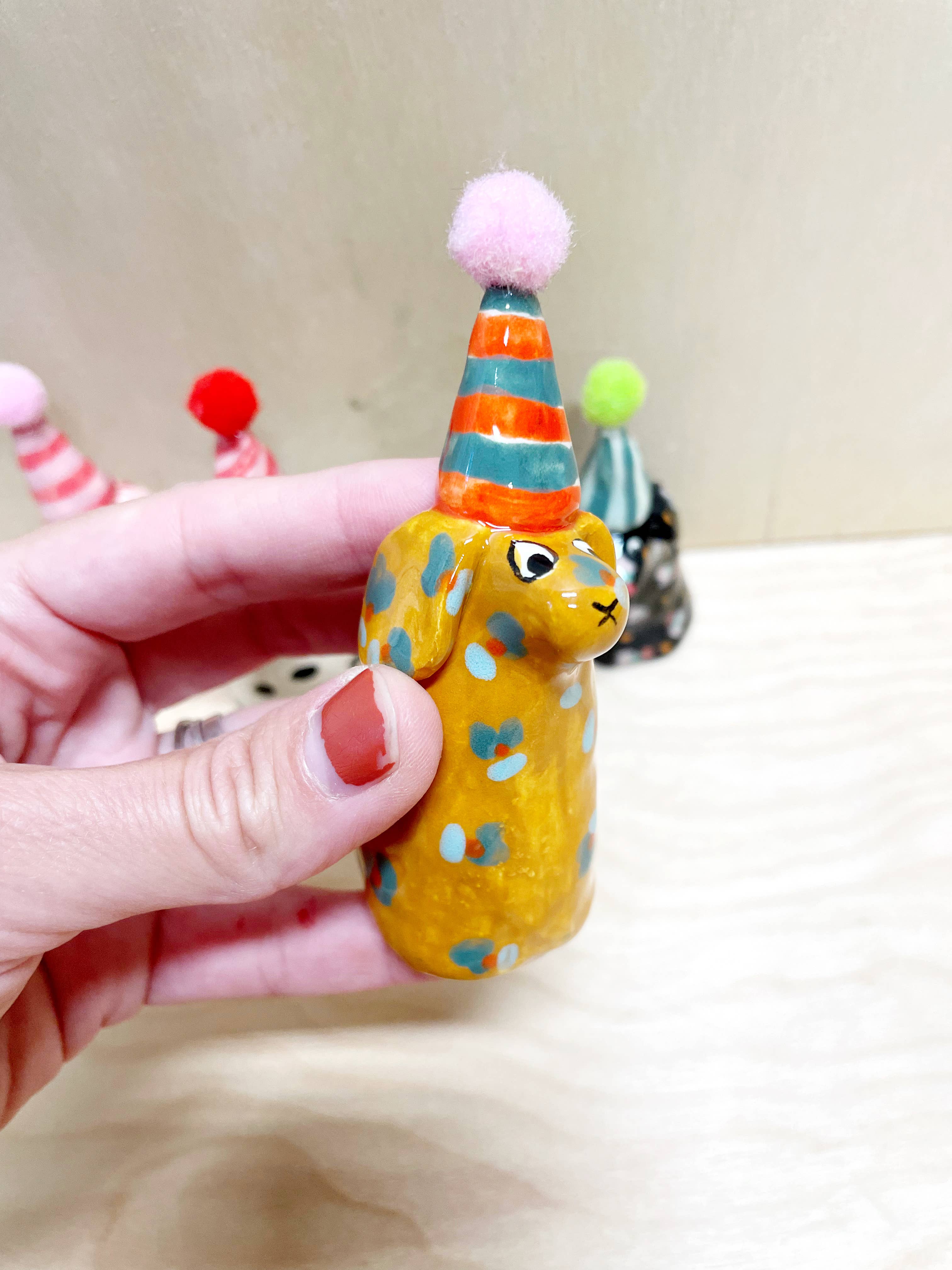 By Bianca Rae - Wholesale Decorative Figurine - Party Minis! Mini Party Dogs in Party Hats.3