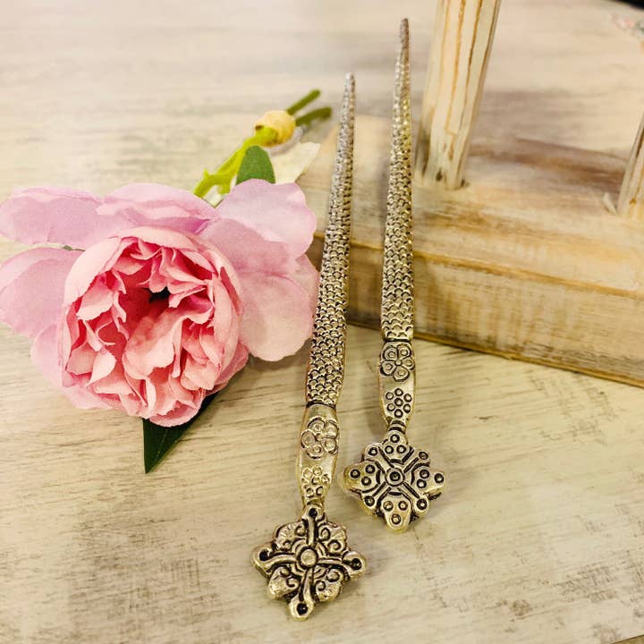 TAMA KANZASHI ~ hair stick ~ engraved with Buddhist motifs ~ in copper Silver 925 Plated metal ~ for wholesale by Atisha Spiritual Shop