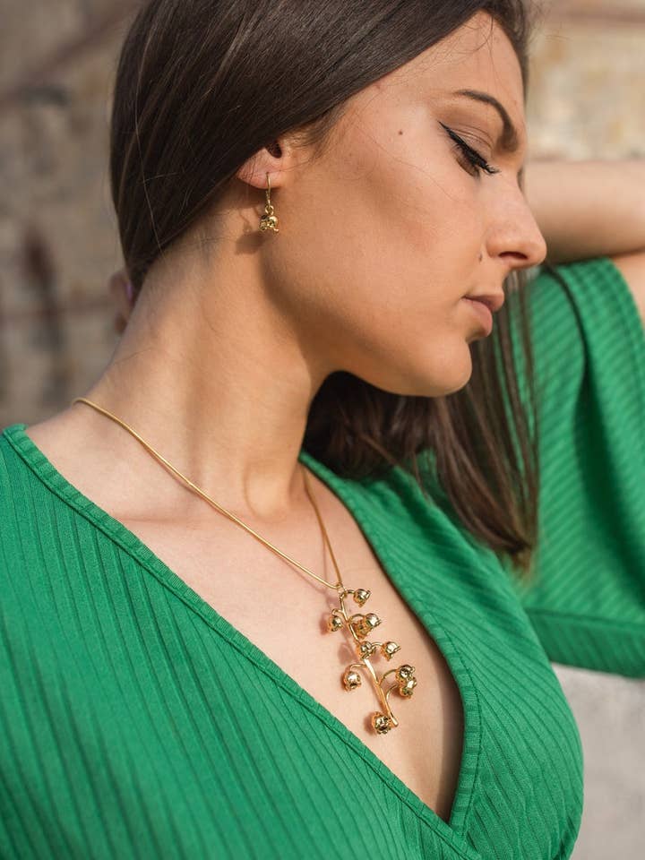 Boucles d'oreilles et collier Muguet/Or/Énergie en Jewe pour la vente par Bulgarian Rose Magic