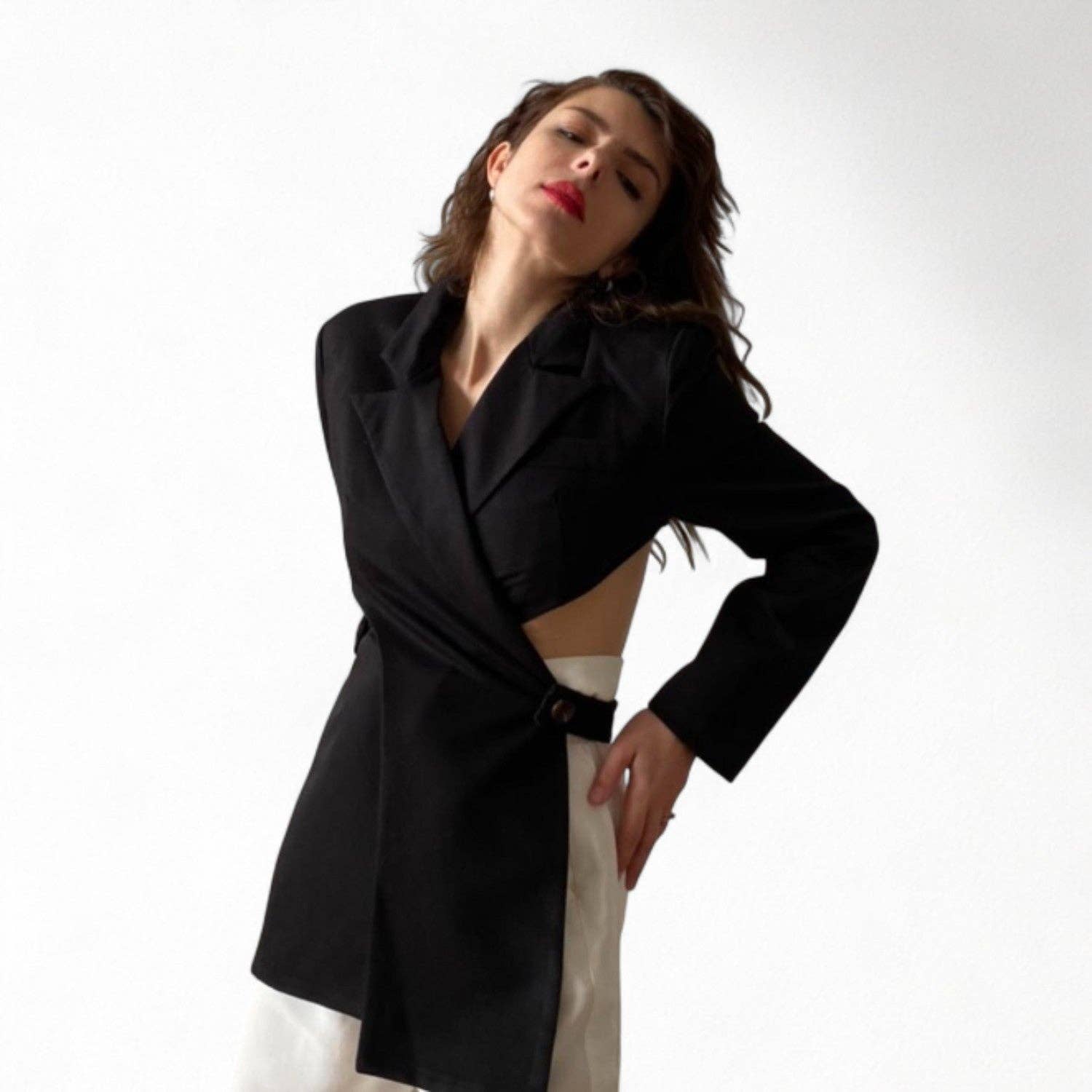 London Atelier Byproduct – wholesale Blazer – Women's – Reworked Black Blazer With Wrap Detail And Cut Out Back6