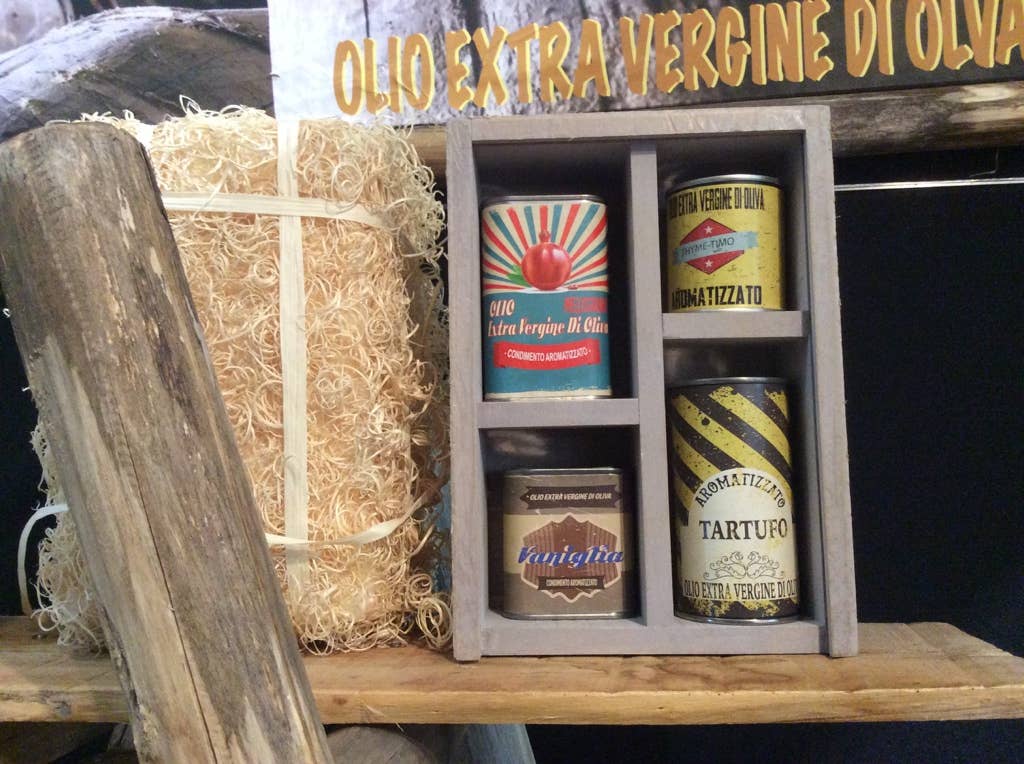 TENUTA SANT'ILARIO – wholesale Olivolja – Sotto Bosco Kitt med 3 burkar smaksatt olja 250 ml5