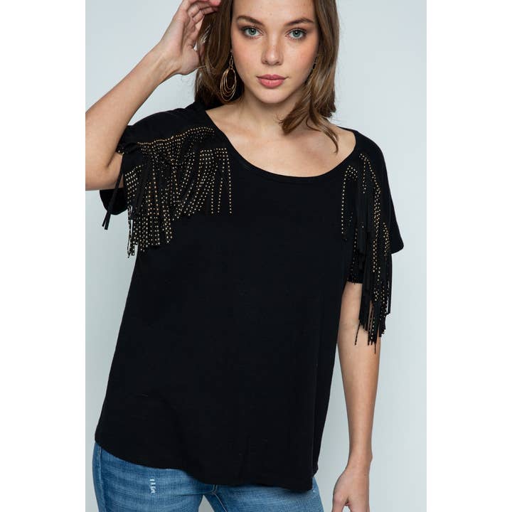 HAUT À MANCHES COURTES AVEC FRANGES pour la vente par VOCAL