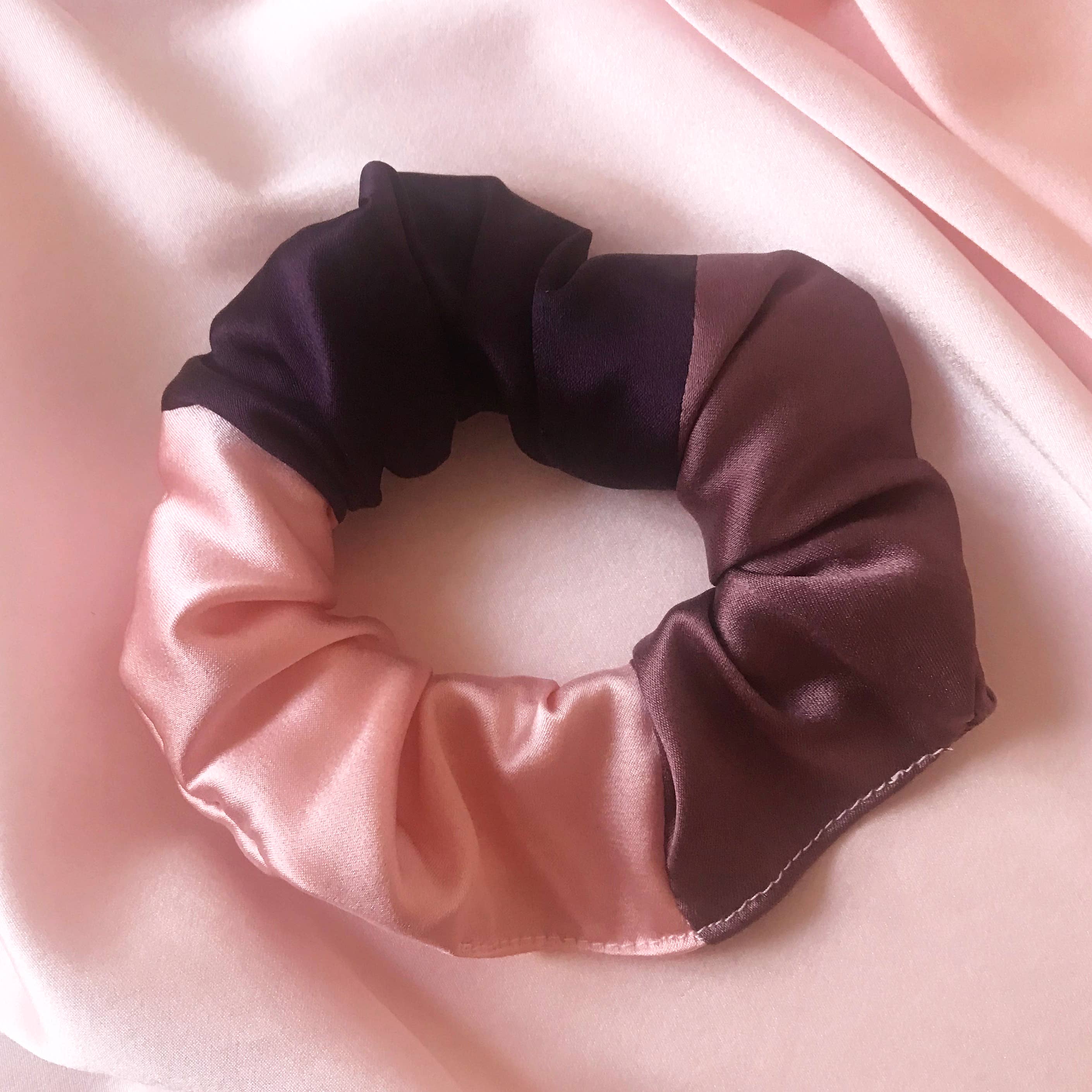 Mille Saisons – wholesale Scrunchie - Women’s – Colour Block Silk Scrunchies- Sewn in the UK2