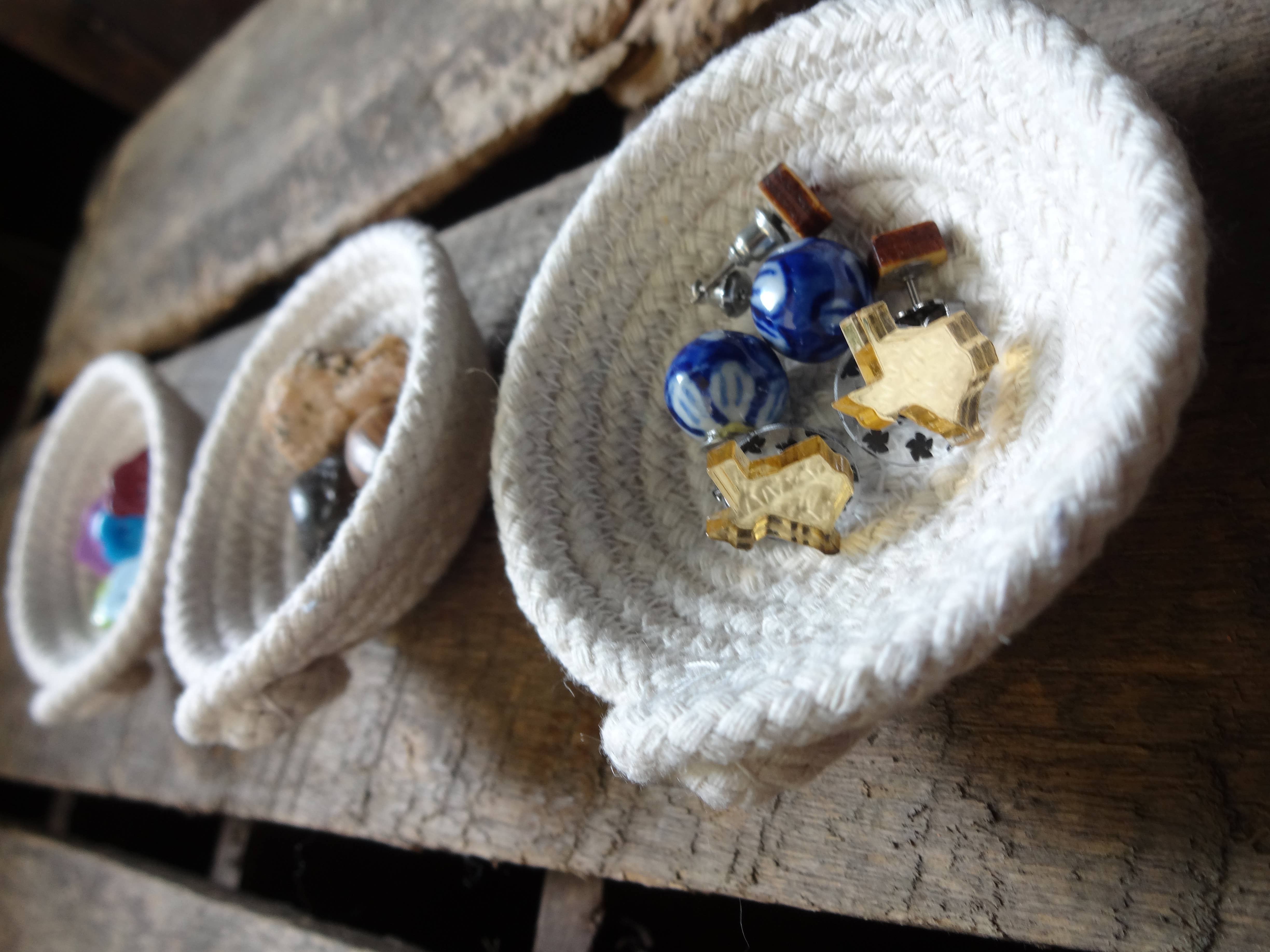 The Foxes Tail – Großhandel Dekorative Platte/Teller/Schüssel – Winziger Seilnapf12