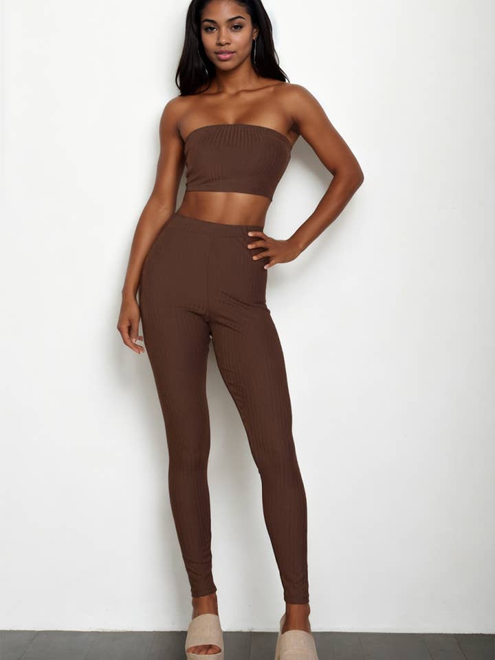 CAPELLA APPAREL – Engroshandel Top- og buksesæt (IKKE Loungewear) - Dame – Ribbet rørtop og leggingssæt5