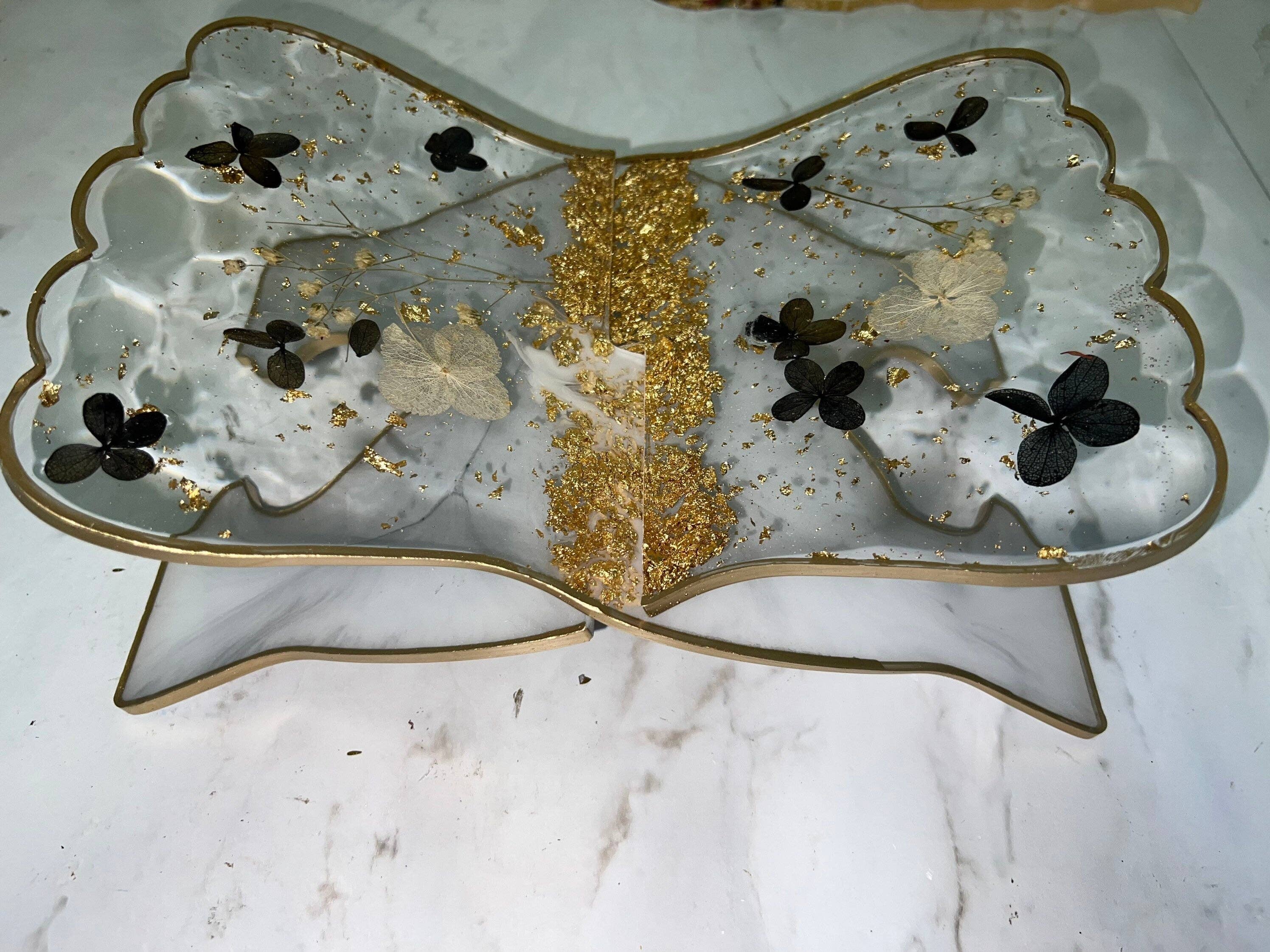 Hudaa & Co - Wholesale Book Stand - Custom resin book stand/Quran stand | quranic | marble effect | reading | bespoke designs | Islam | Eid | Ramadan | gift | present2