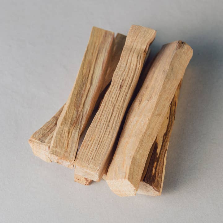 Cedar and Myrrh - Wholesale Smudge Stick - Palo Santo Sticks From Peru | 6 sticks