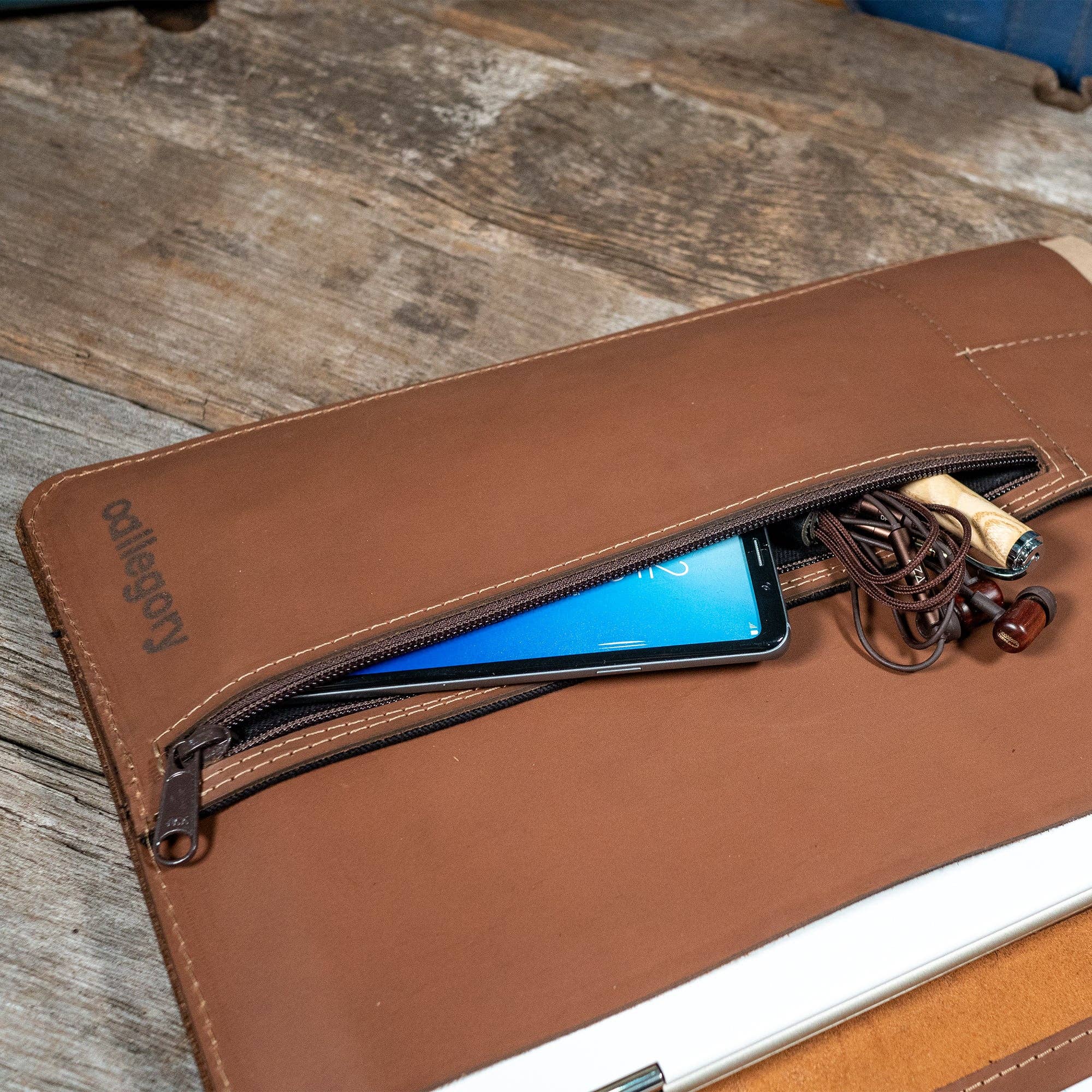 Allegory Handcrafted Goods - Wholesale Laptop/Tablet Case - Unisex - Walker Legal Portfolio | Leather Padfolio & Laptop Case for Legal Pads7