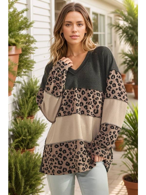 HEIMISH - Vendita all'ingrosso Tunica - Donna - ET7758-10 MAGLIA A MANICHE LUNGHE CON BLOCCHI DI COLORE ANIMALE3