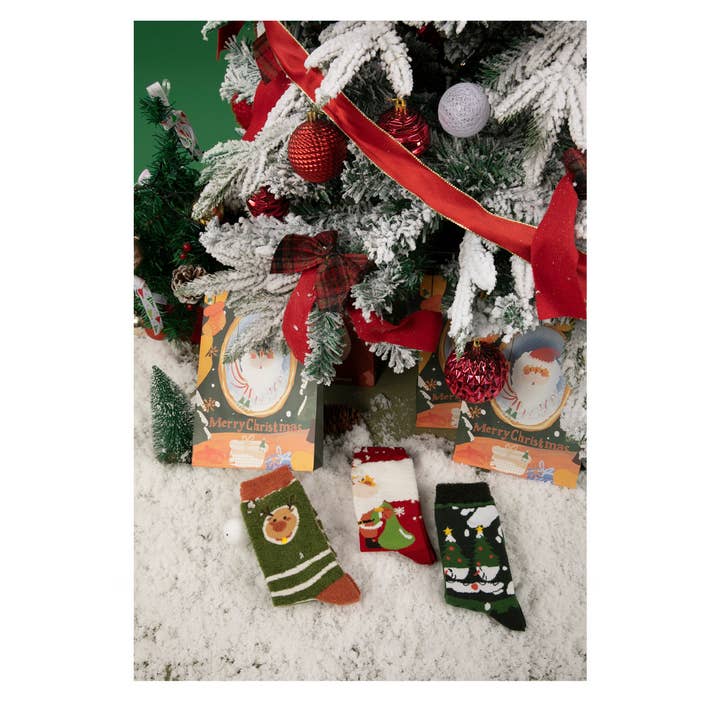 Sacchetto regalo - 3 paia Sacchetto regalo per 3 paia di calzini natalizi spessi e caldi di media lunghezza in vendita all'ingrosso su Faire11