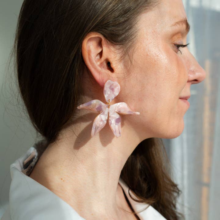 Spiffy & Splendid - Wholesale Dangle Earrings - Jasmine Earrings - Ballet Slipper // Spring, Summer, Flower, Floral, Statement