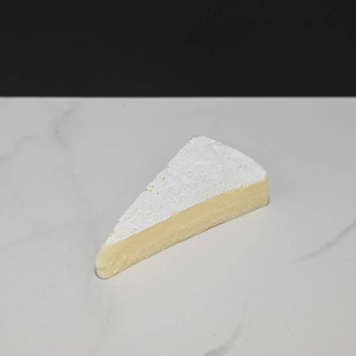 Falska brie ostkil för wholesale av Just Dough It! Fake Foods