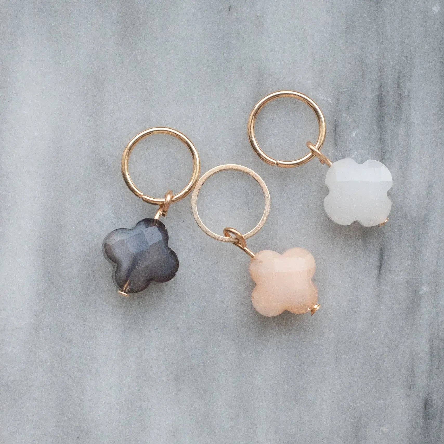 KNITS by ce AB - Wholesale Knitting/Crochet Supplies - Stickmarkörer - eleganta pärlor & symboler14