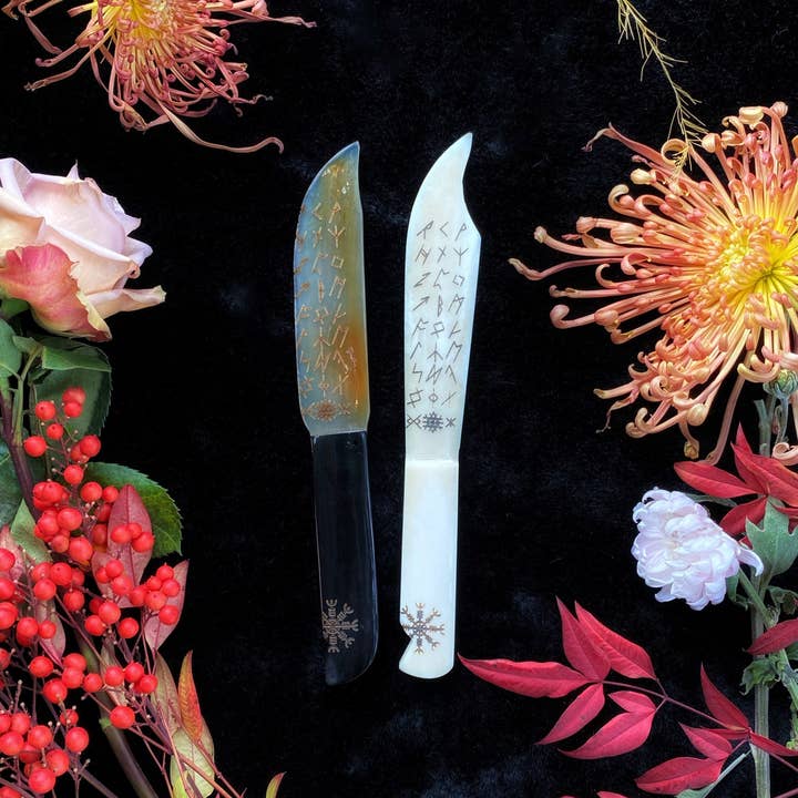Keven Craft Rituals LLC - Wholesale Spiritual Stone/Crystal - Etched Horn or Bone Ritual Knives, Athames and Tools2