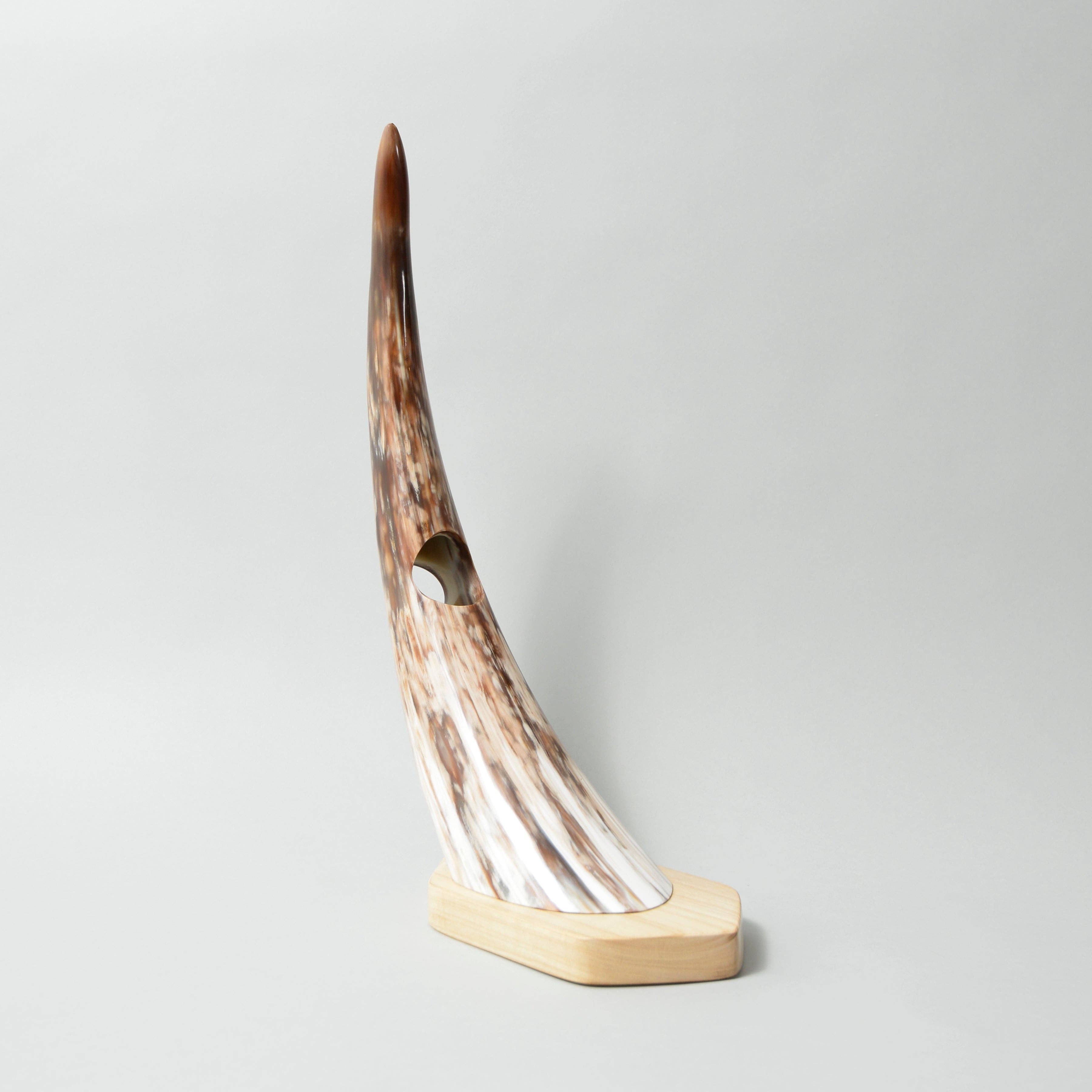 MAADILI COLLECTIVE - Wholesale Bottle Rack/Holder - Balanced Horn Wine Holder5