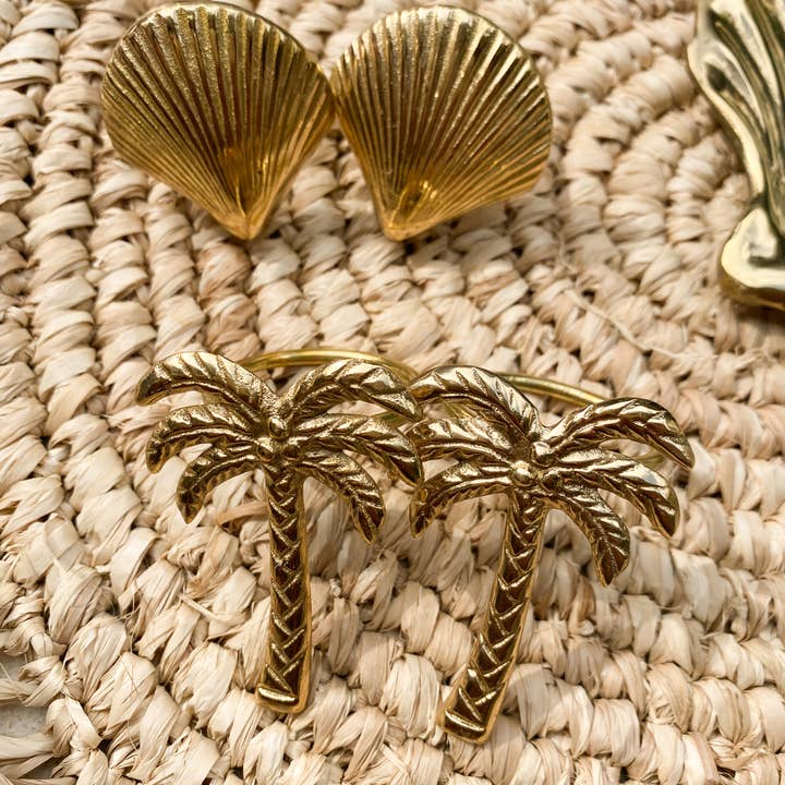 Kayu Living Bali – wholesale Napkin ring – Brass ring palm napkin holder