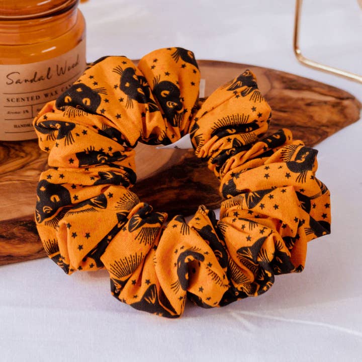 Scaredy Cat Bomull Scrunchie för wholesale av Wild Rose Accessories