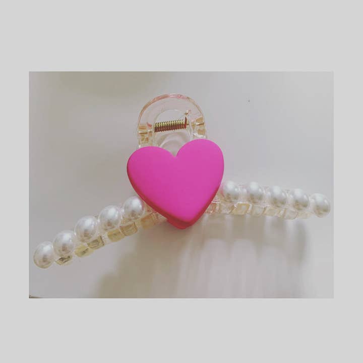 Fermaglio Cuori e Perle per la vendita all'ingrosso da parte di JAG/ged Edge Jewelry