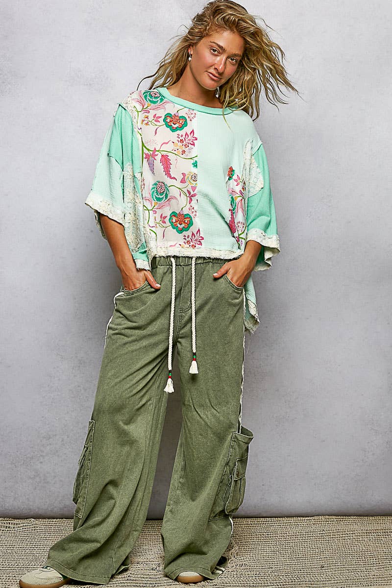 Pol Clothing - Wholesale Blouse - Women's - Round Neck Double Gauze Floral Woven Top31