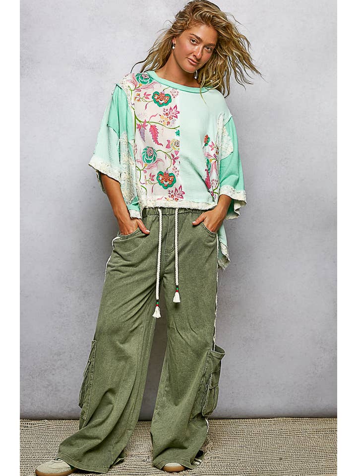 Pol Clothing - Wholesale Blouse - Women's - Round Neck Double Gauze Floral Woven Top31