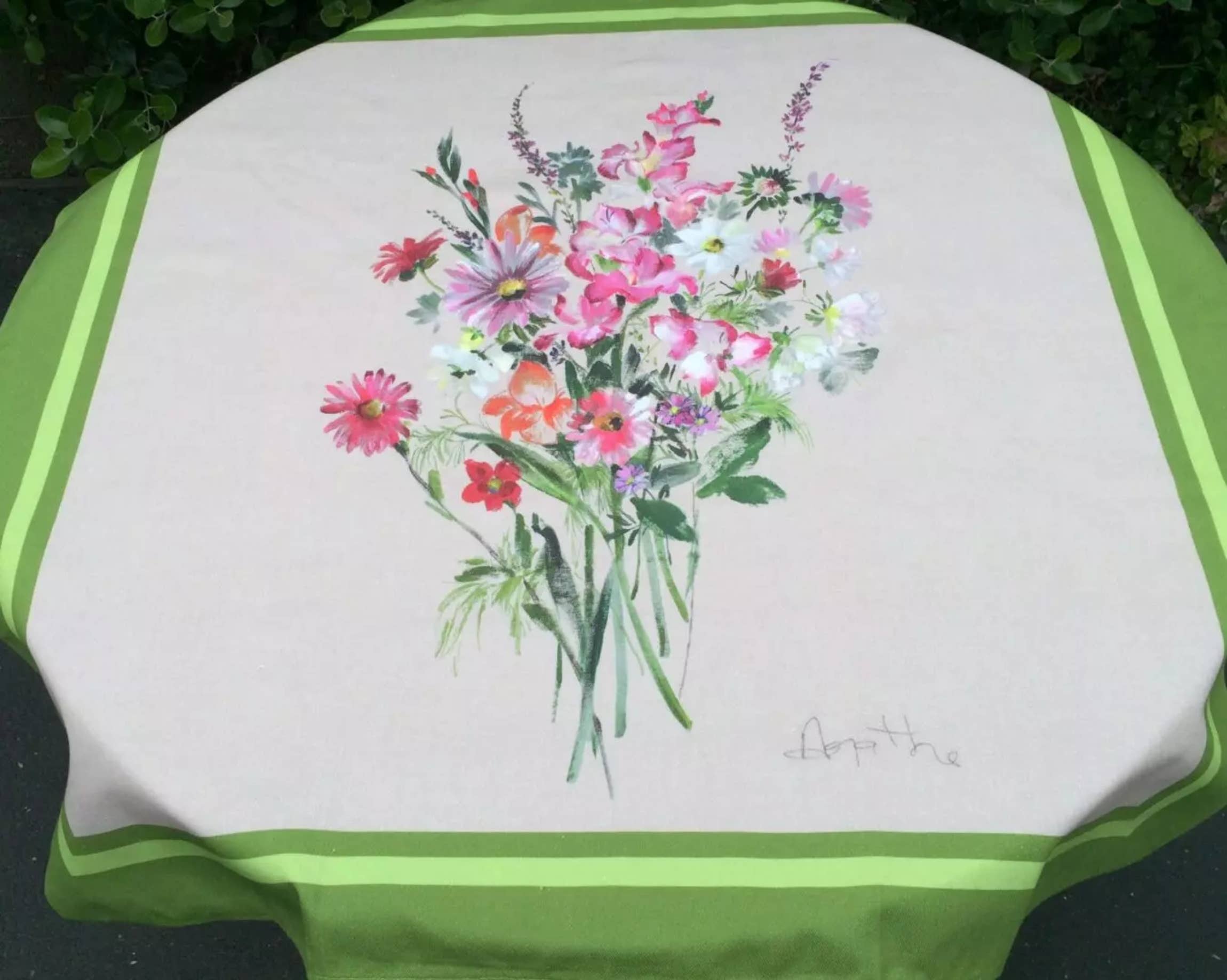 La Maisonnette - Wholesale Tablecloth - French Tablecloth Fleur le Bouquet or Fleur in Vase2