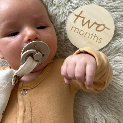Ali+Oli – Großhandel Ankündigungskarte zur Geburt – Baby Monthly Milestone Foto-Requisiten-Karten (24 Meilensteine)
