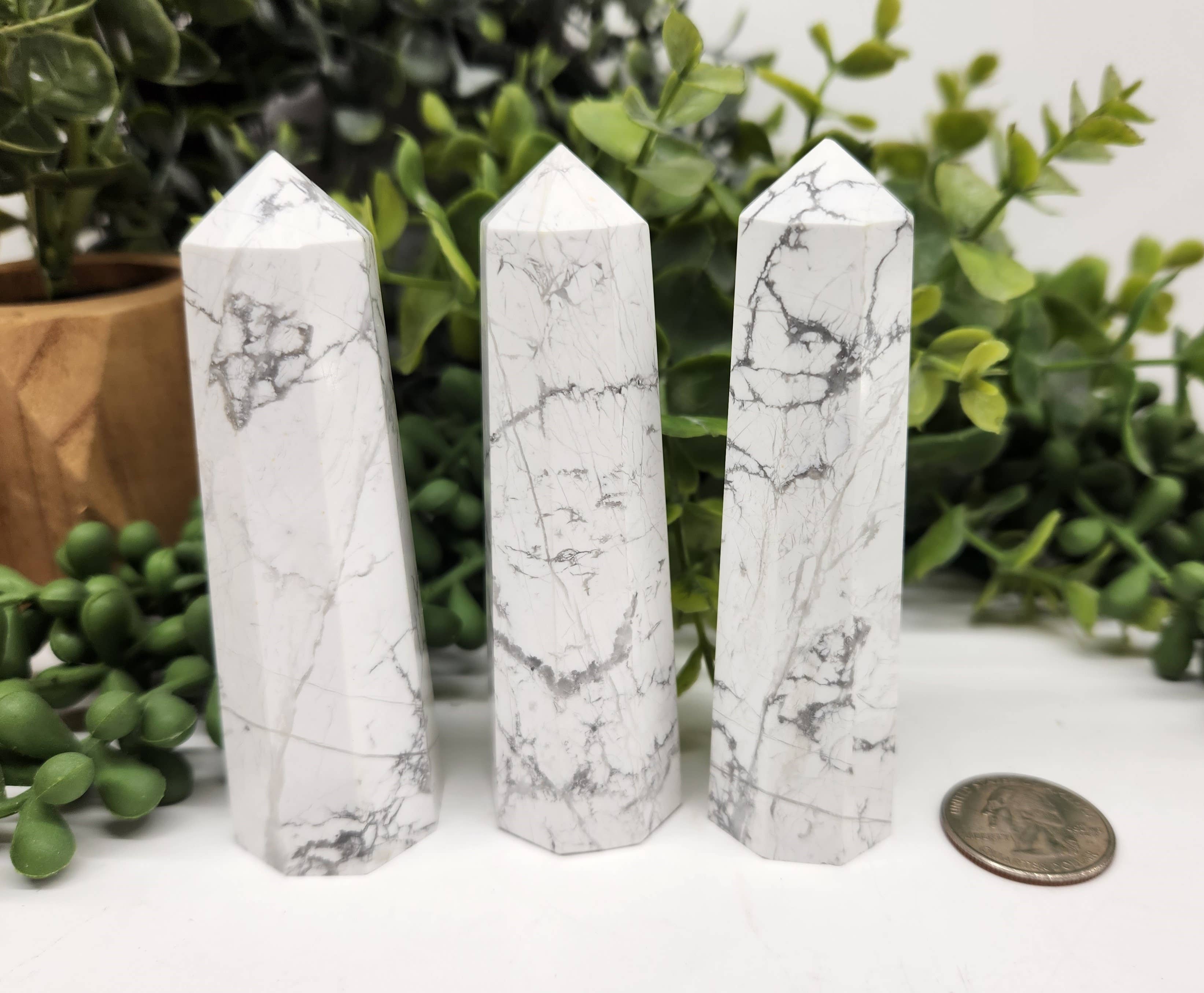 Meraki Gemstones - Vendita all'ingrosso Pietra/cristallo spirituale - Torre Howlite bianca a 8 facce (circa 3,5-3,75 pollici/8,9-9,5 cm)2