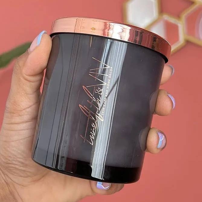 Thé blanc et lavande pour la vente par 12th and ViV LLC